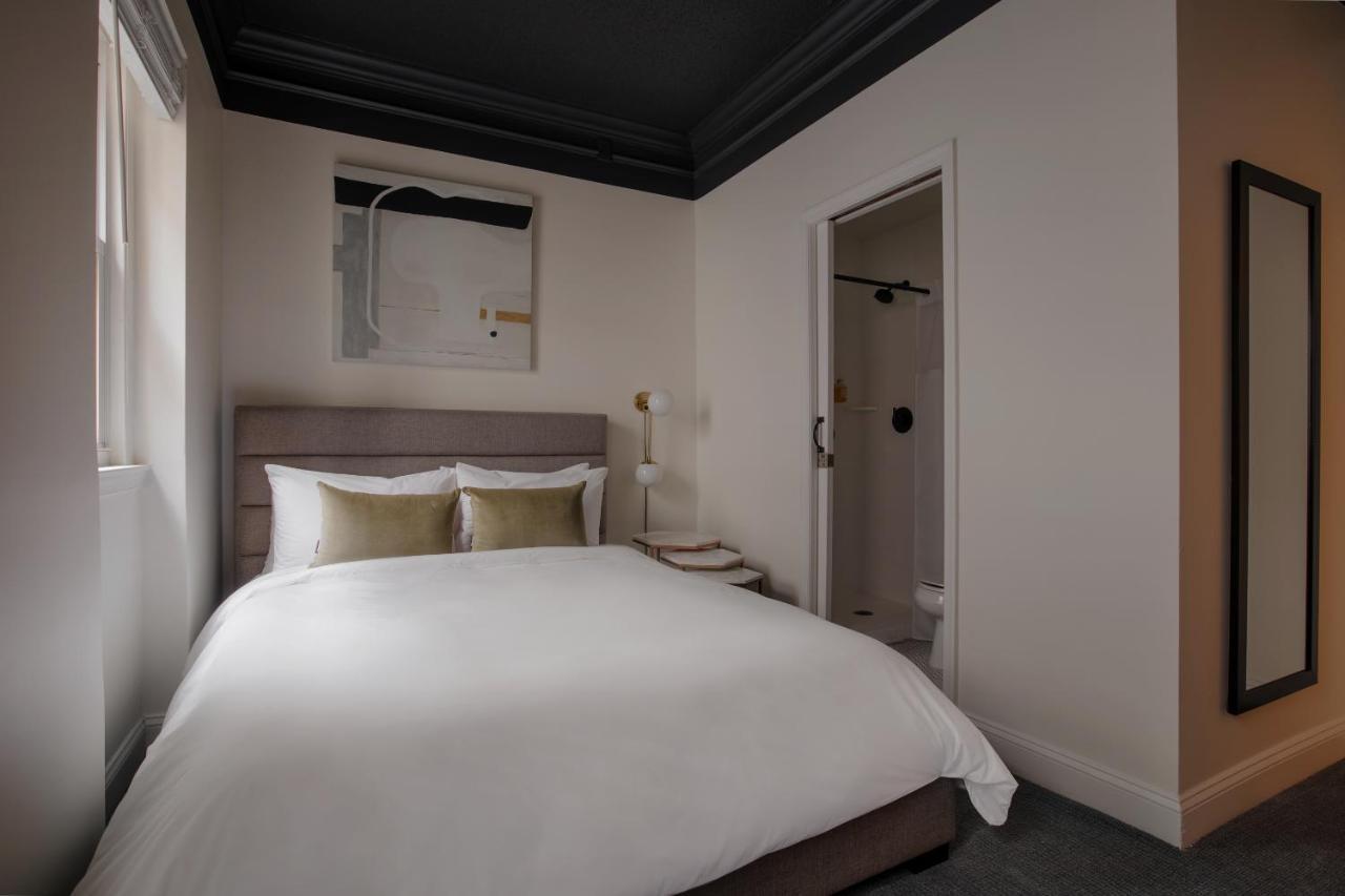 Dupont Circle Embassy Inn By Found Вашингтон Экстерьер фото
